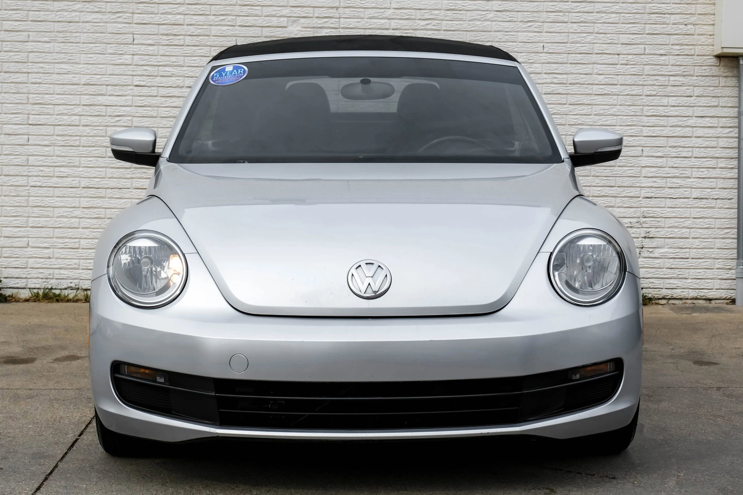 Used 2013 Volkswagen Beetle 2.5 image 4