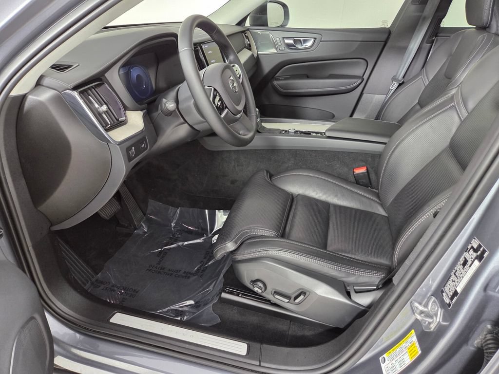 Used 2021 Volvo XC60 T5 Inscription FWD image 14