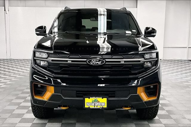 Used 2025 Ford Expedition Tremor AWD/4WD image 4