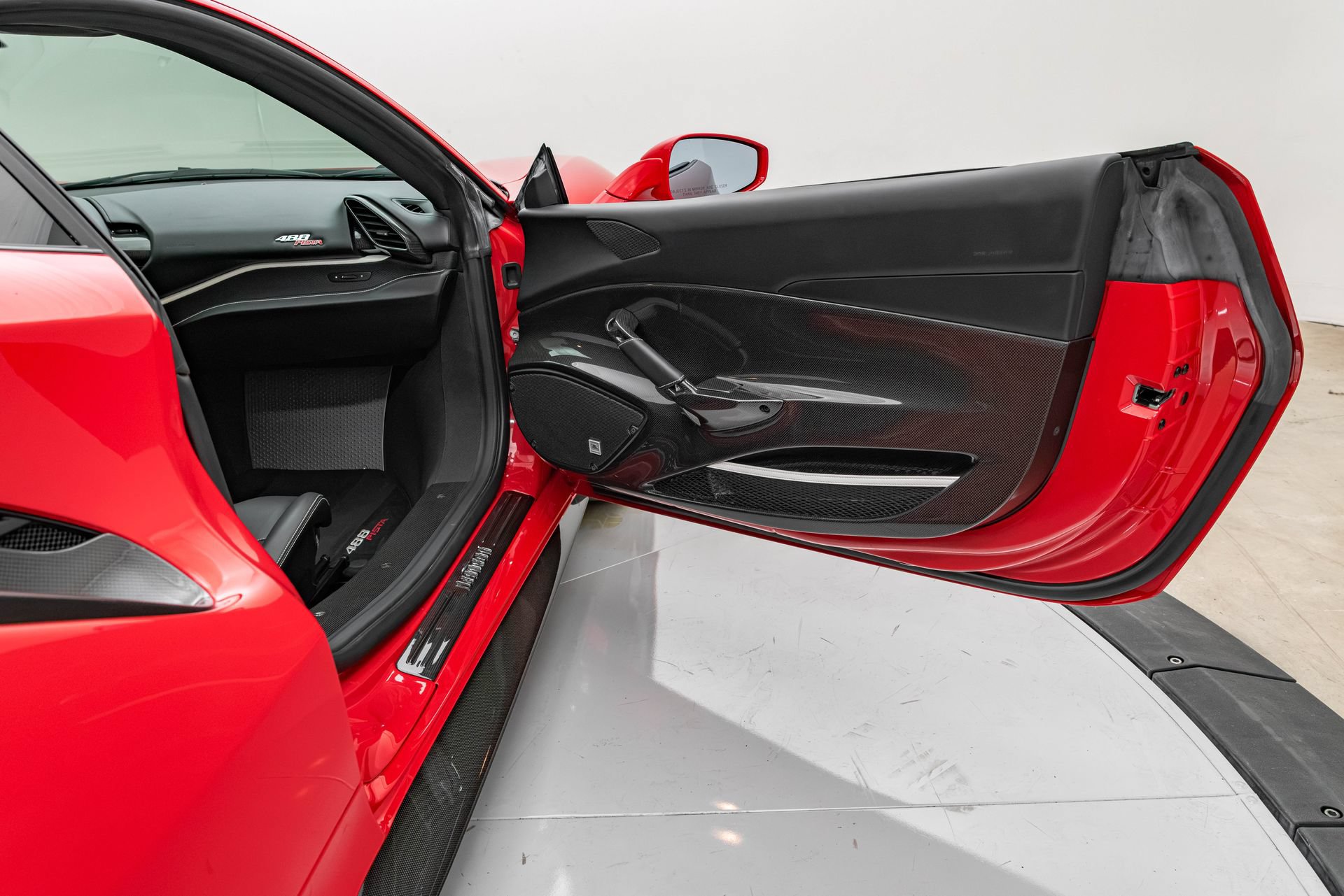Certified 2020 Ferrari 488 Pista Coupe RWD image 19