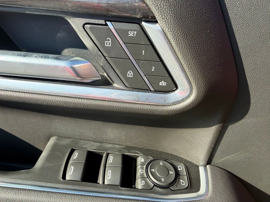 New 2026 Chevrolet Silverado 2500 LTZ w/ LTZ Premium Package image 17