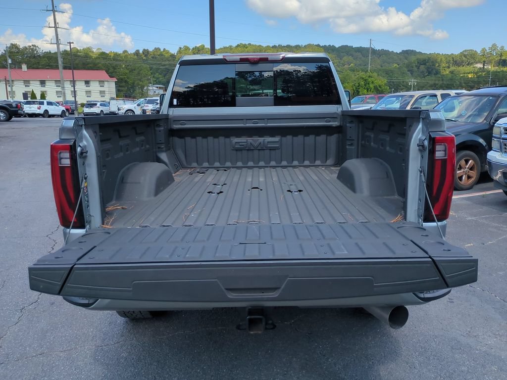 Used 2026 GMC Sierra 2500 Denali w/ Technology Package AWD/4WD image 15