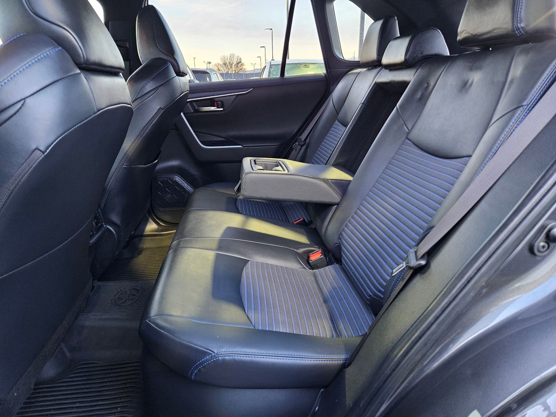 Used 2021 Toyota RAV4 XSE w/ XSE Grade Weather Package image 31