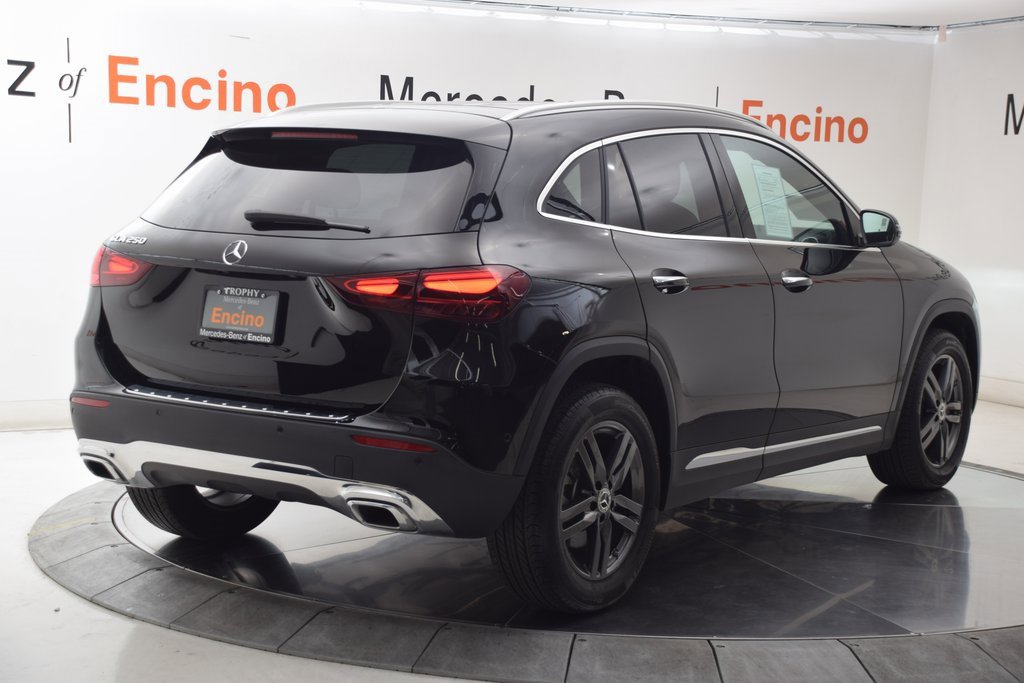 Certified 2025 Mercedes-Benz GLA 250 image 6