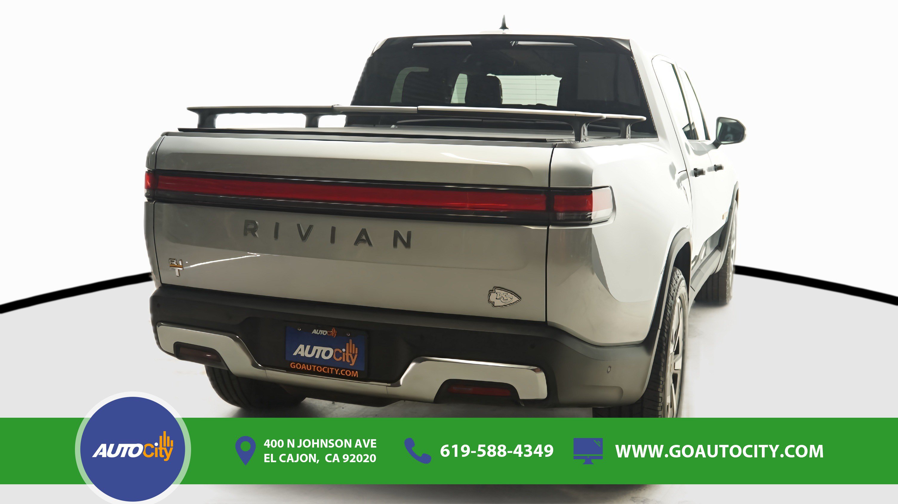 Used 2022 Rivian R1T Adventure AWD/4WD image 10