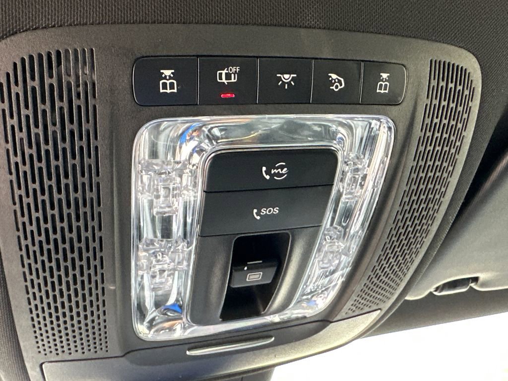 Used 2020 Mercedes-Benz A 220 w/ Premium Package image 34