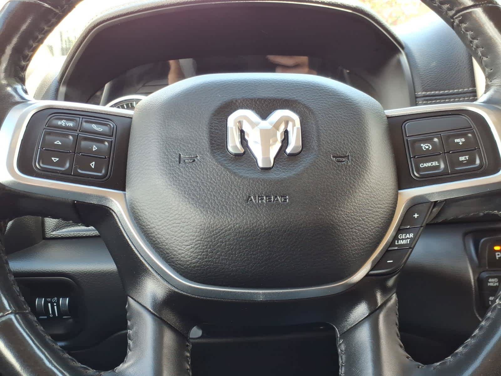 Used 2020 RAM 2500 Laramie AWD/4WD image 12