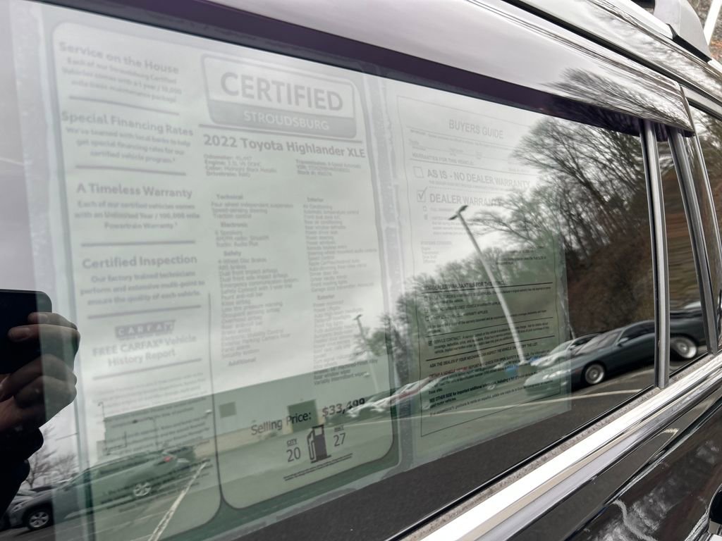 Used 2022 Toyota Highlander XLE image 25