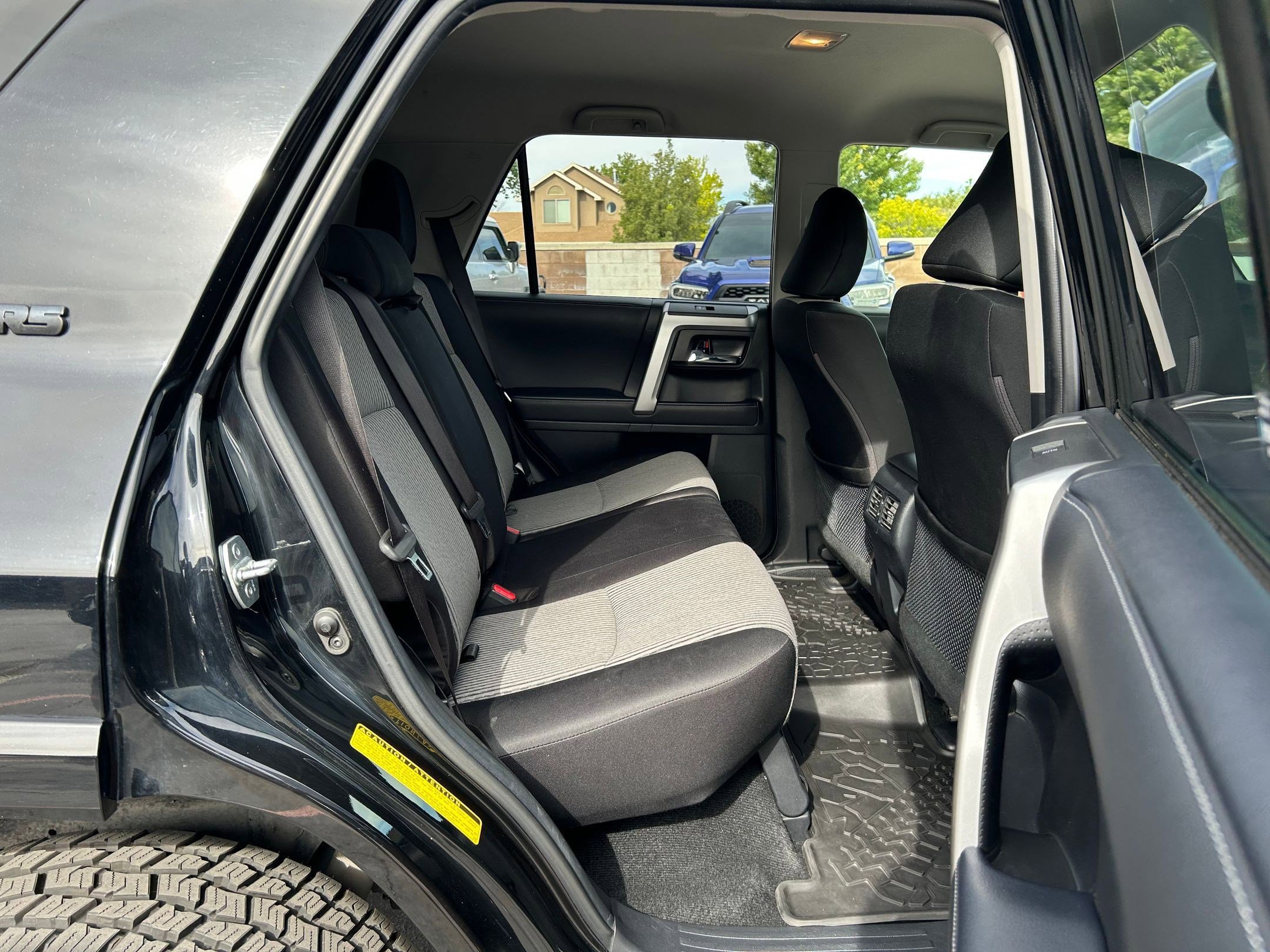 Certified 2023 Toyota 4Runner SR5 AWD/4WD image 27
