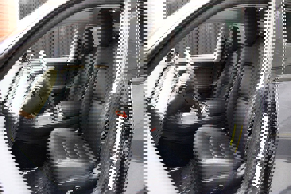 Used 2023 Tesla Model 3 Standard Range RWD image 35