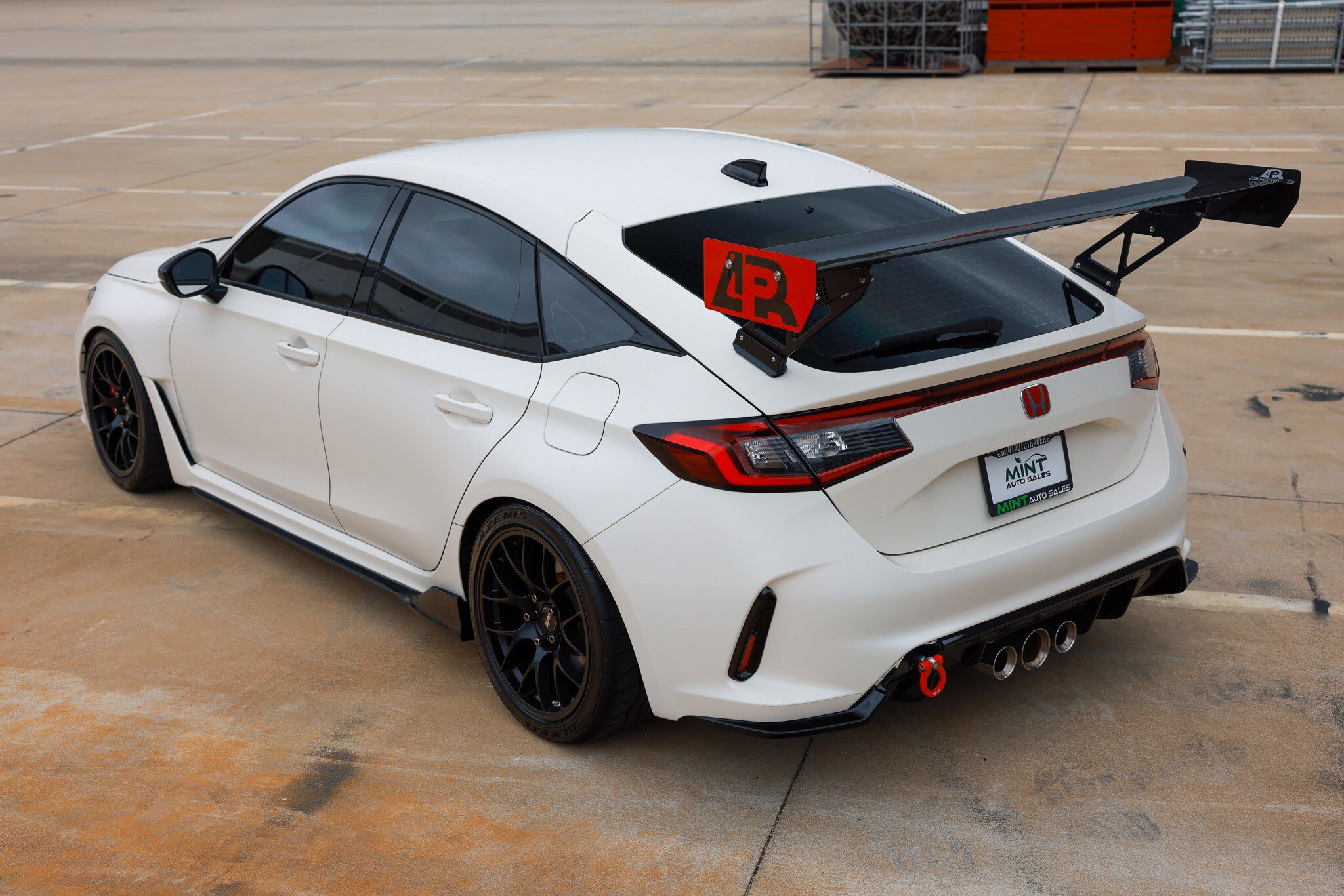 Used 2025 Honda Civic Type R image 8