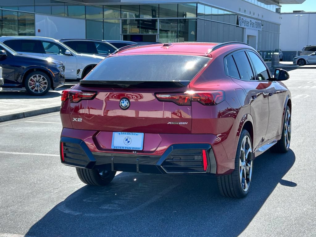 New 2026 BMW X2 xDrive28i w/ M Sport Package AWD/4WD image 5