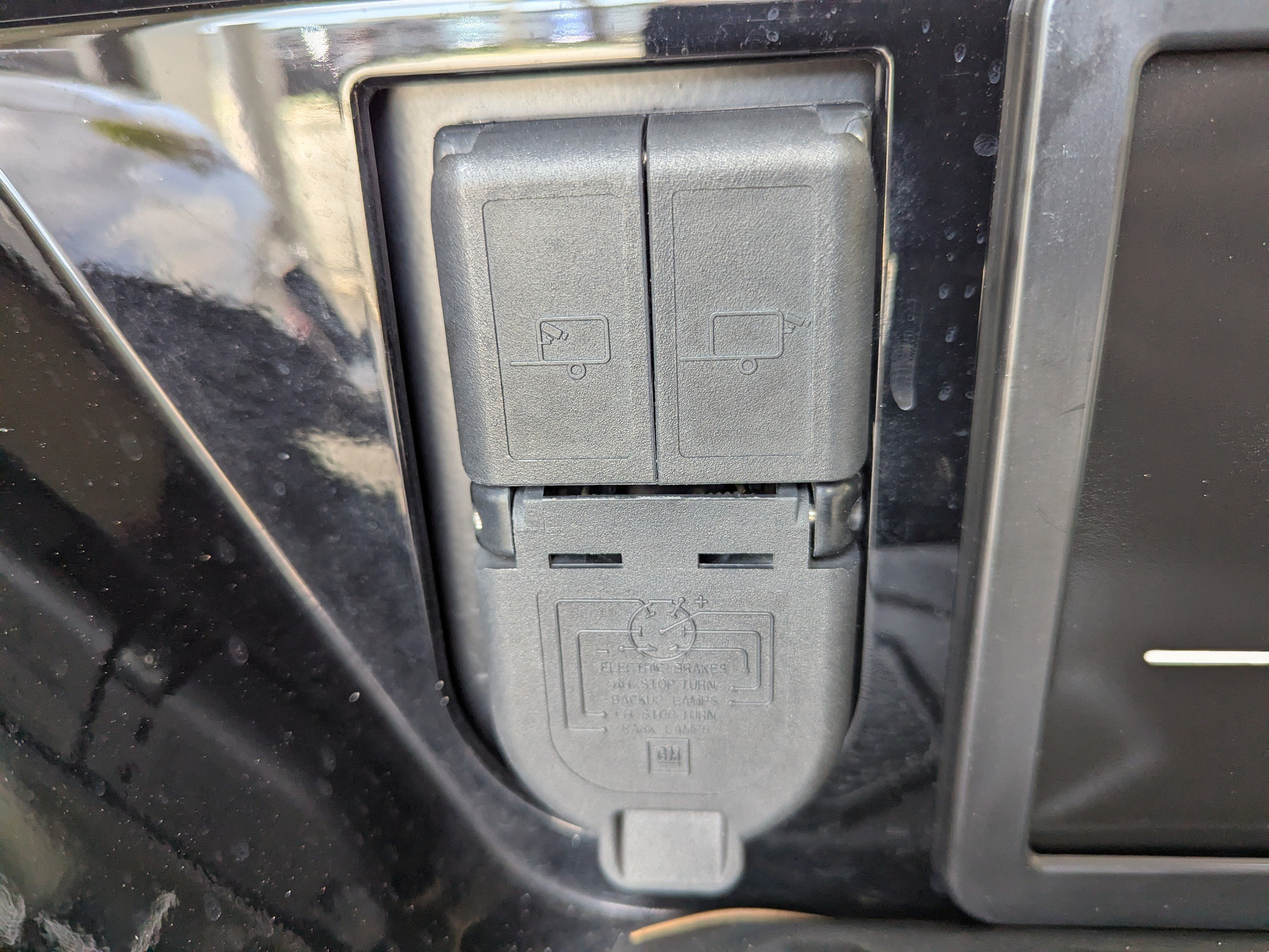 Used 2025 Chevrolet Silverado EV RST AWD/4WD image 19