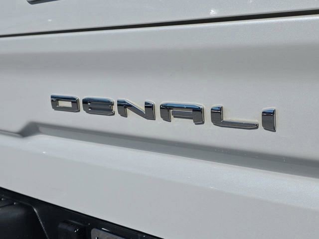 Used 2020 GMC Sierra 1500 Denali w/ Denali Ultimate Package AWD/4WD image 37