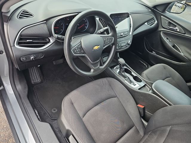 Used 2023 Chevrolet Malibu LS image 11