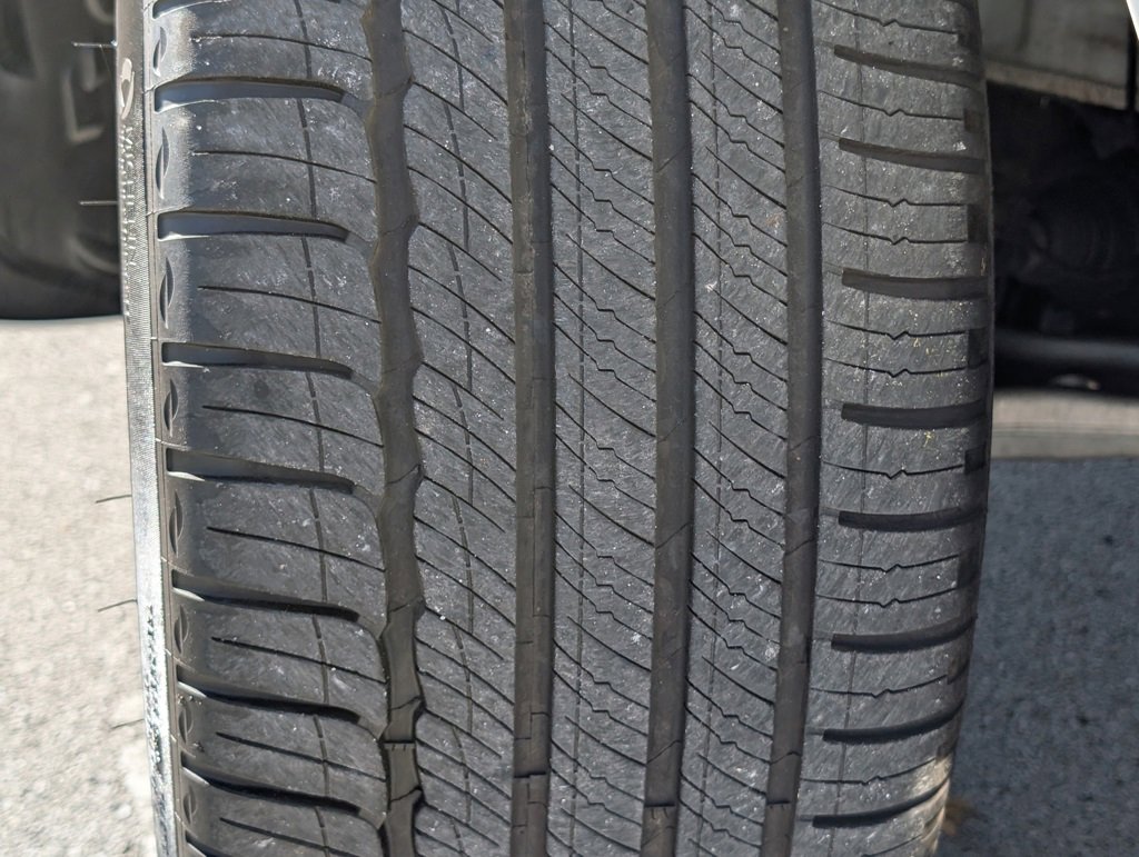 Used 2025 Mercedes-Benz GLS 450 4MATIC image 35