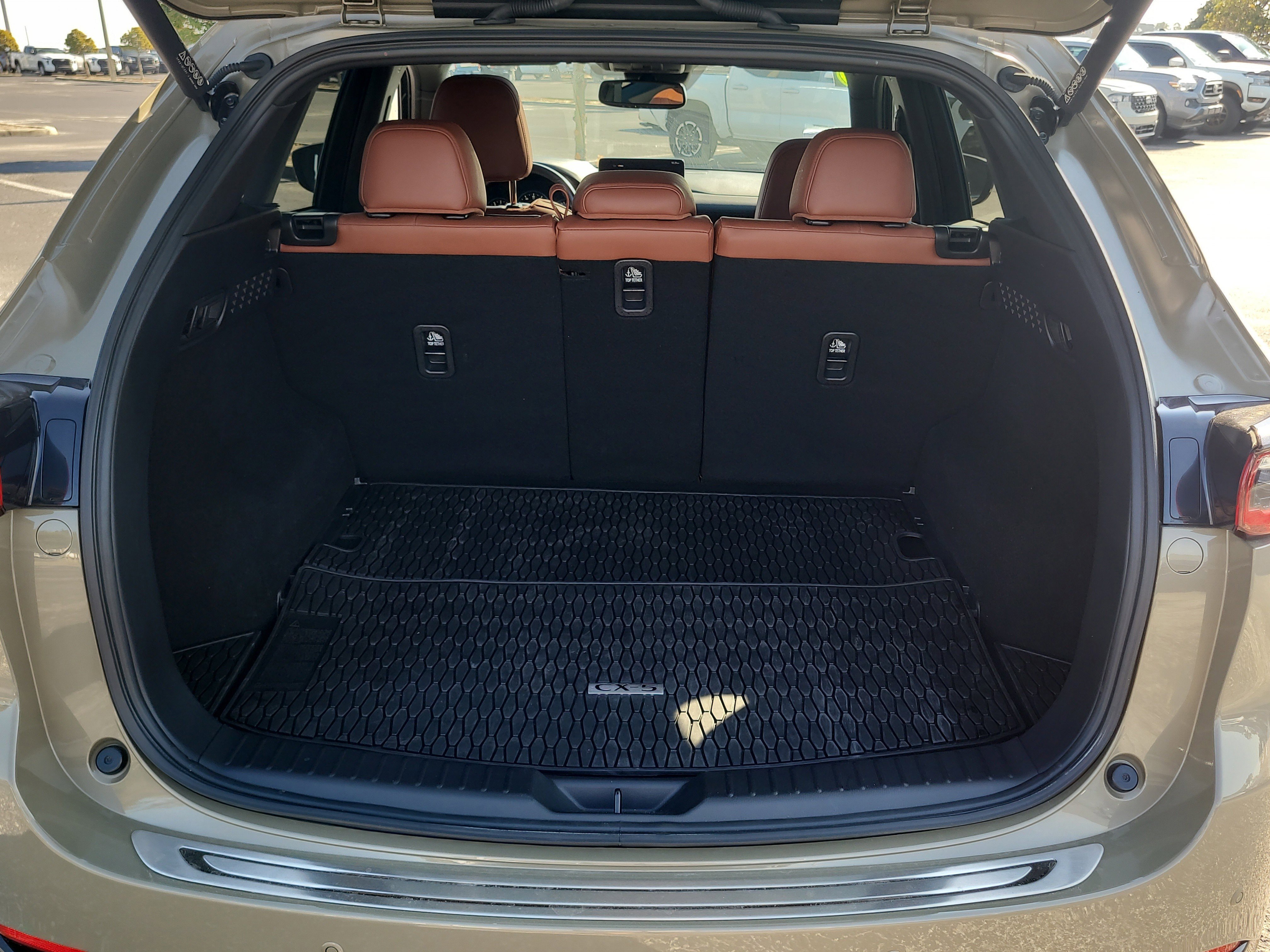 Used 2025 MAZDA CX-5 Carbon Edition image 11