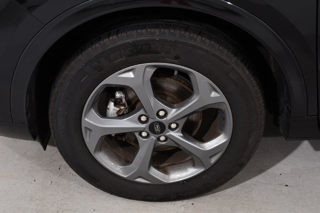 Used 2024 Ford Escape ST-Line w/ Tech Pack #1 AWD/4WD image 24