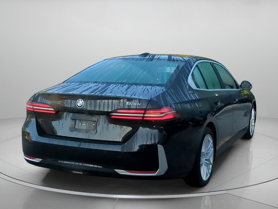 Used 2025 BMW 530i RWD image 26