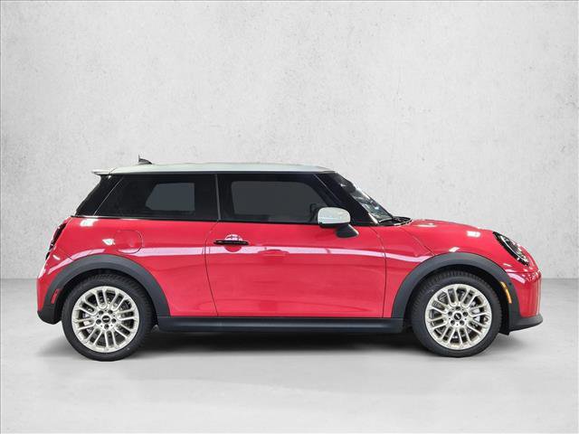 Used 2025 MINI Cooper S image 4