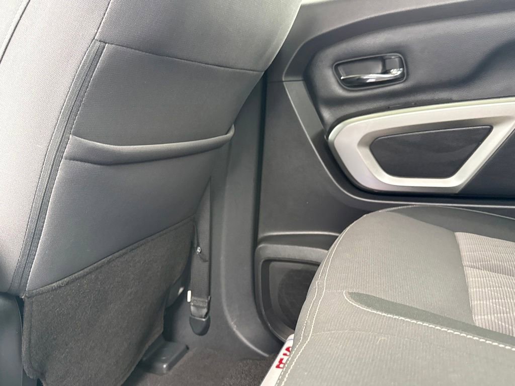 Used 2023 Nissan Titan SV w/ SV Convenience Package image 43