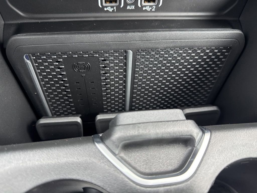 New 2026 RAM 1500 4x4 Crew Cab image 26