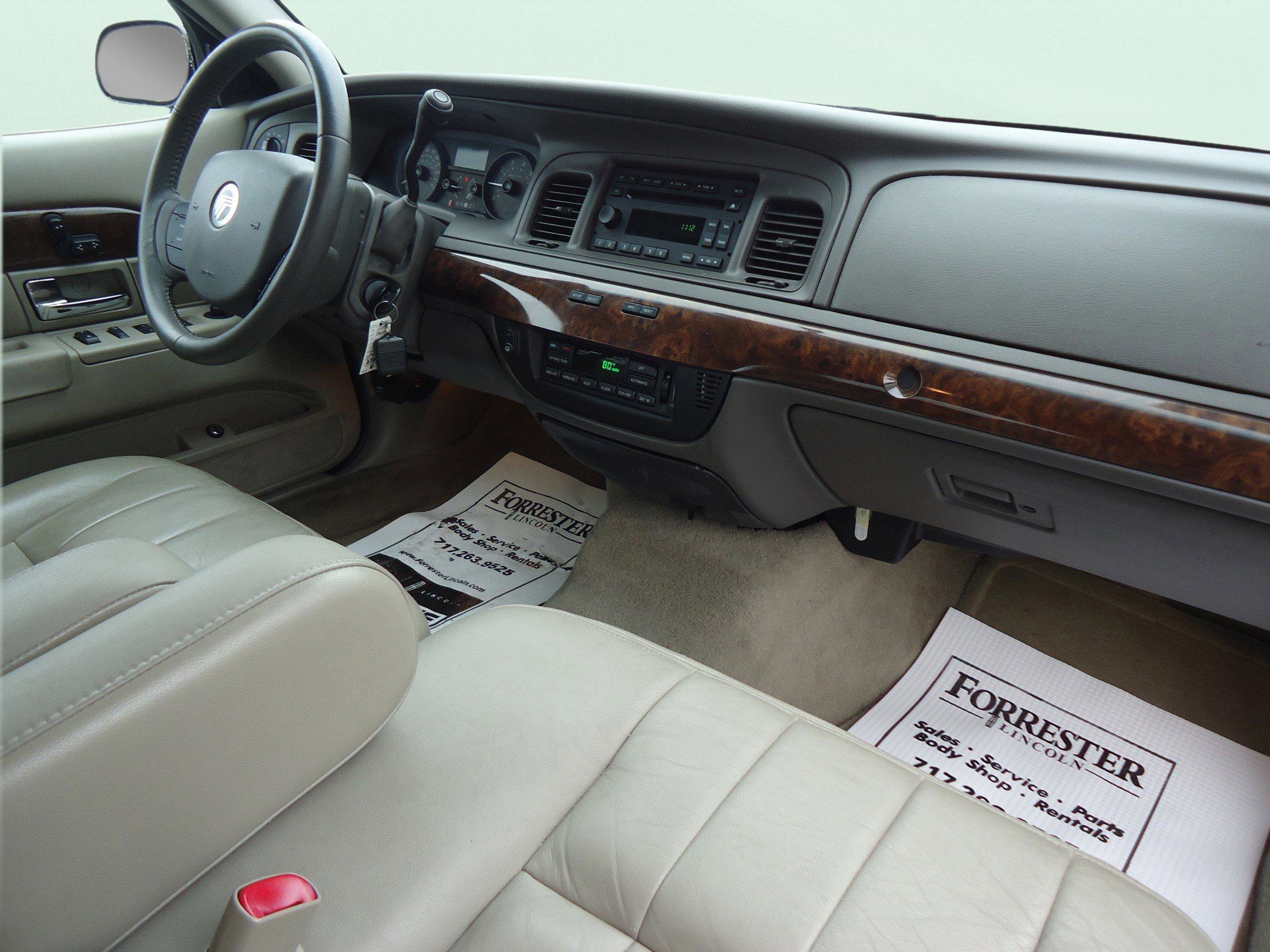 Used 2010 Mercury Grand Marquis LS image 24