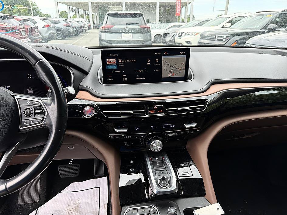 Used 2023 Acura MDX FWD w/ Technology Package image 16
