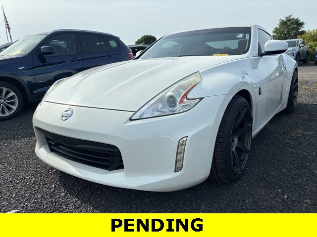 Used 2014 Nissan 370Z Touring w/ Navigation Package
