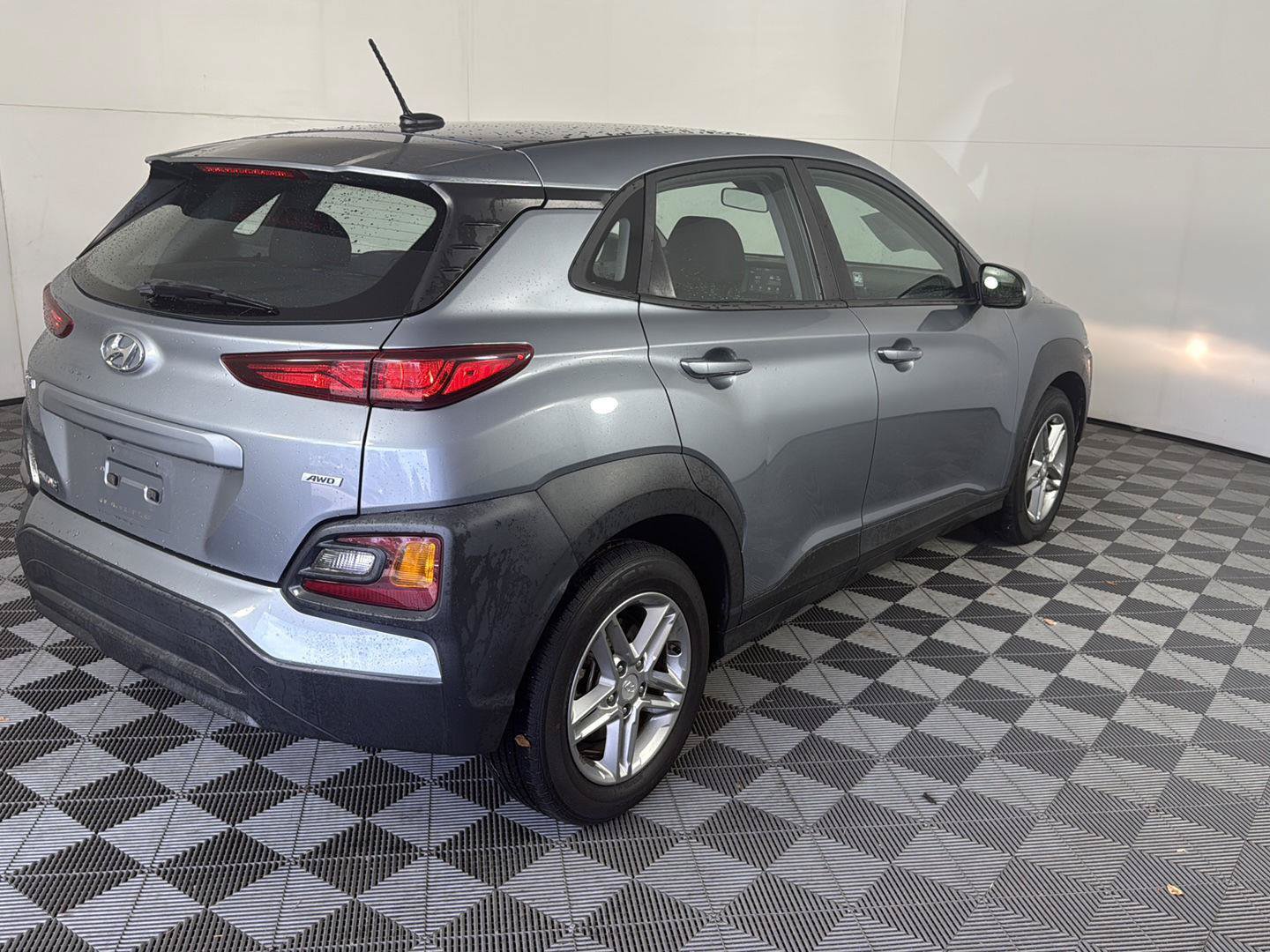 Used 2020 Hyundai Kona SE AWD/4WD image 6