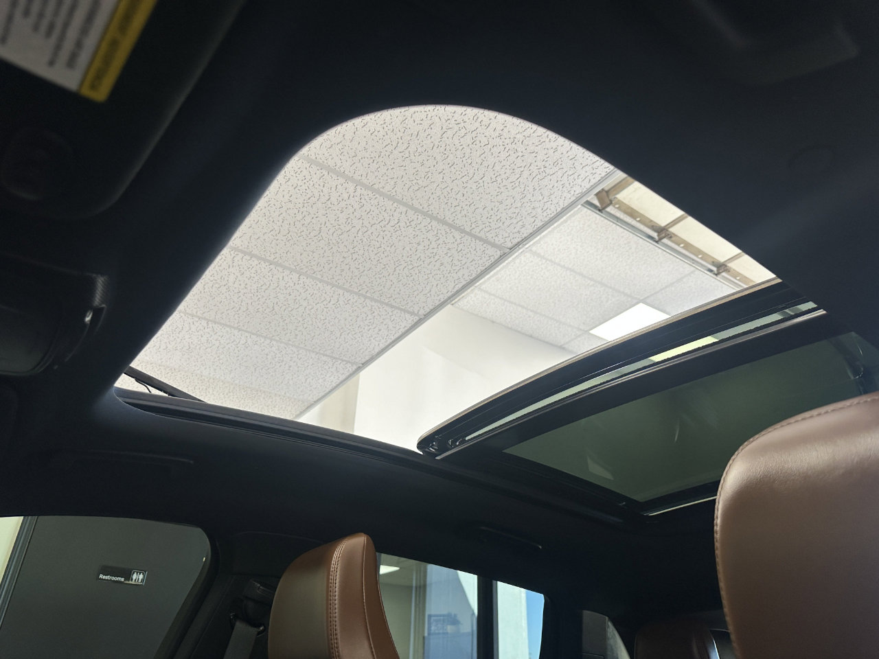 Used 2023 Lincoln Nautilus Reserve w/ Equipment Group 202A image 60