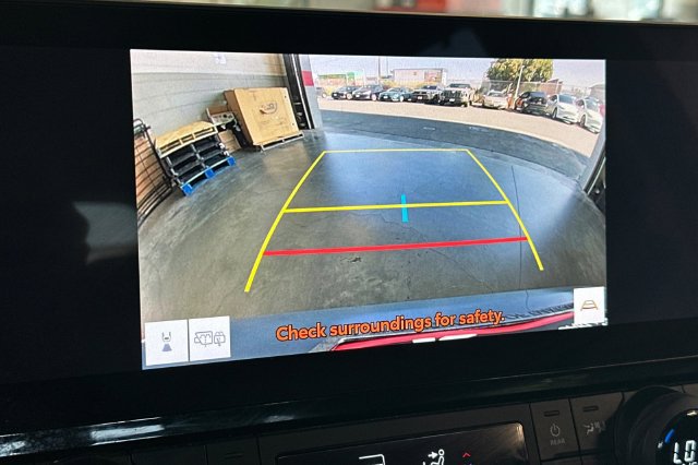 Used 2025 Toyota Grand Highlander AWD image 23