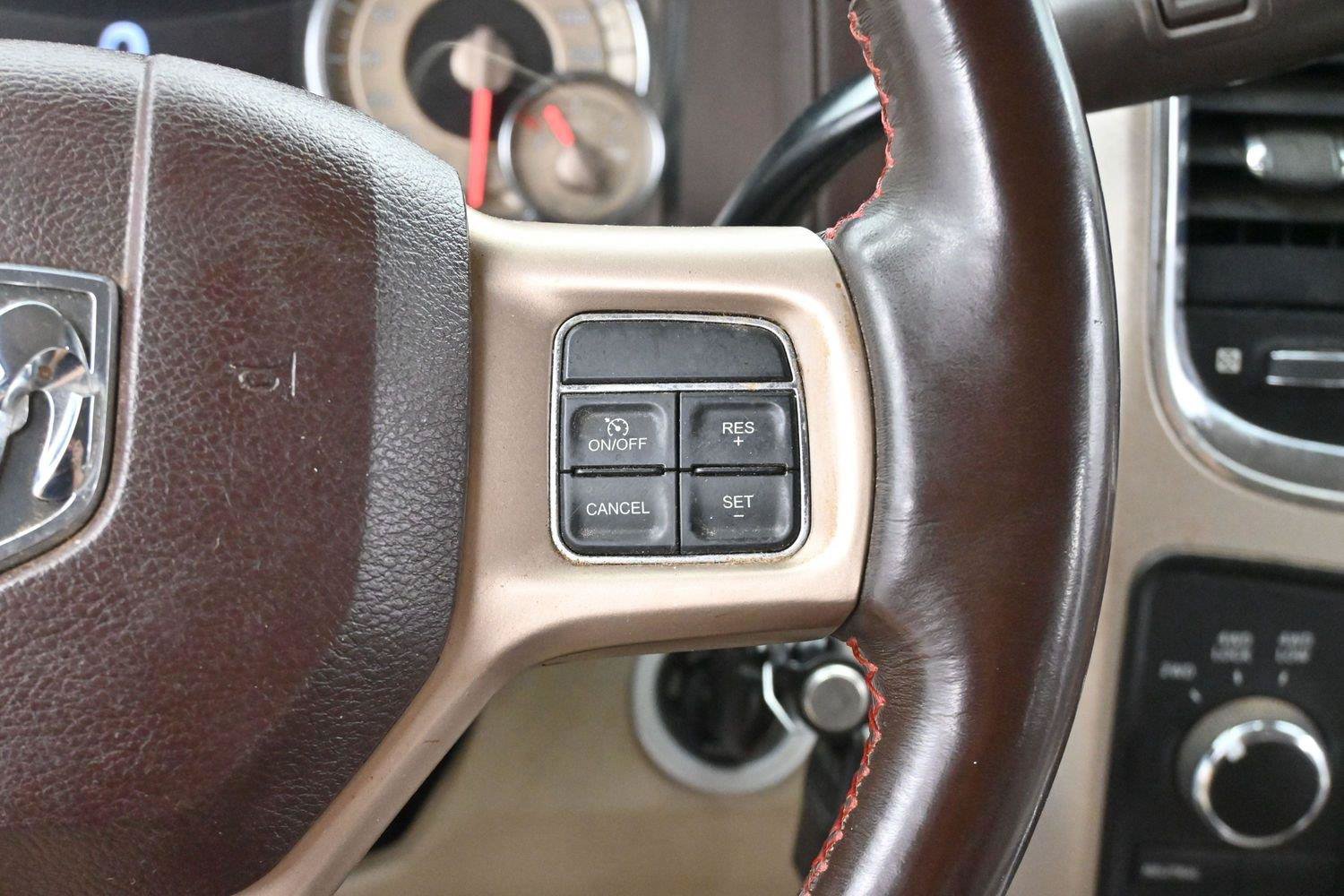 Used 2018 RAM 3500 Laramie Longhorn w/ Longhorn Southfork Package AWD/4WD image 15