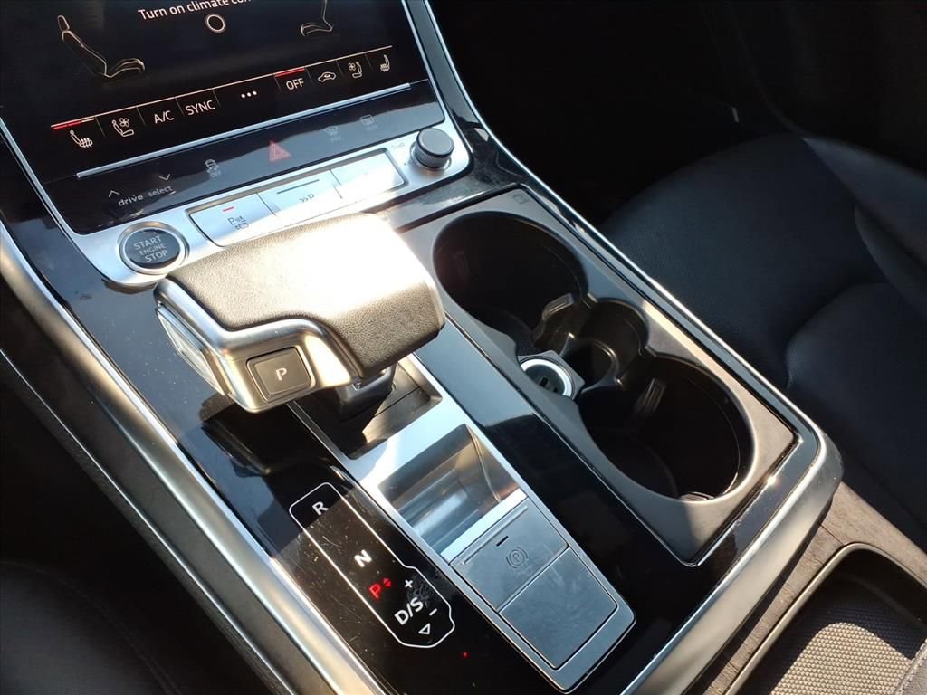 Used 2023 Audi Q7 3.0T Prestige image 26
