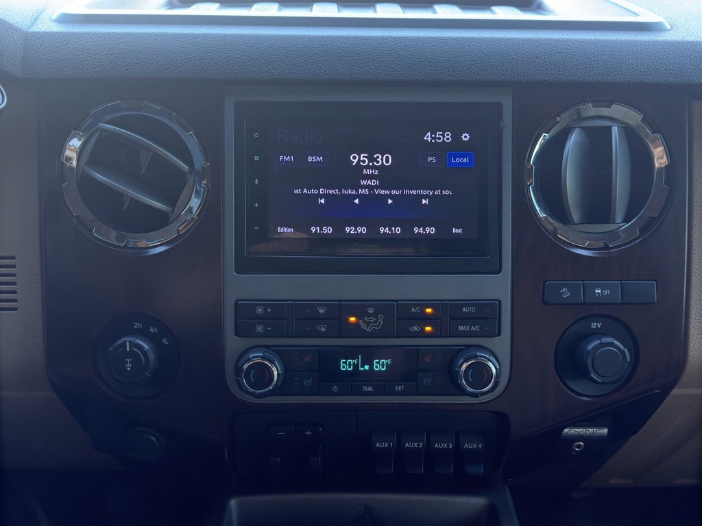 Used 2012 Ford F250 Lariat w/ Lariat Interior Pkg image 16