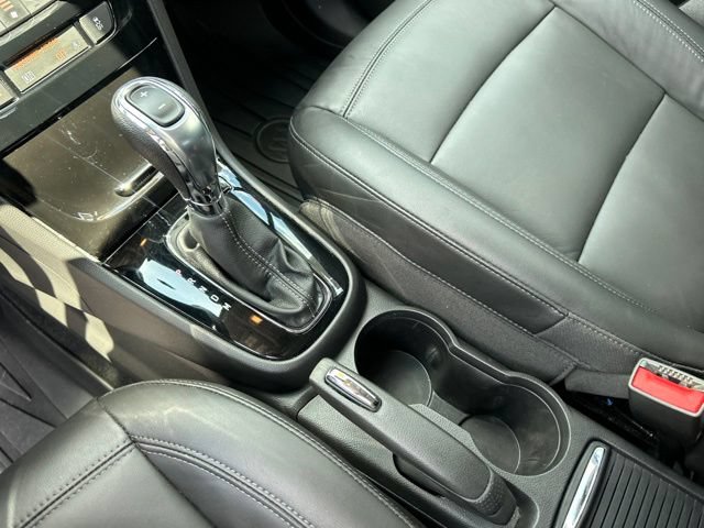 Used 2019 Buick Encore Essence w/ Experience Buick Package FWD image 26