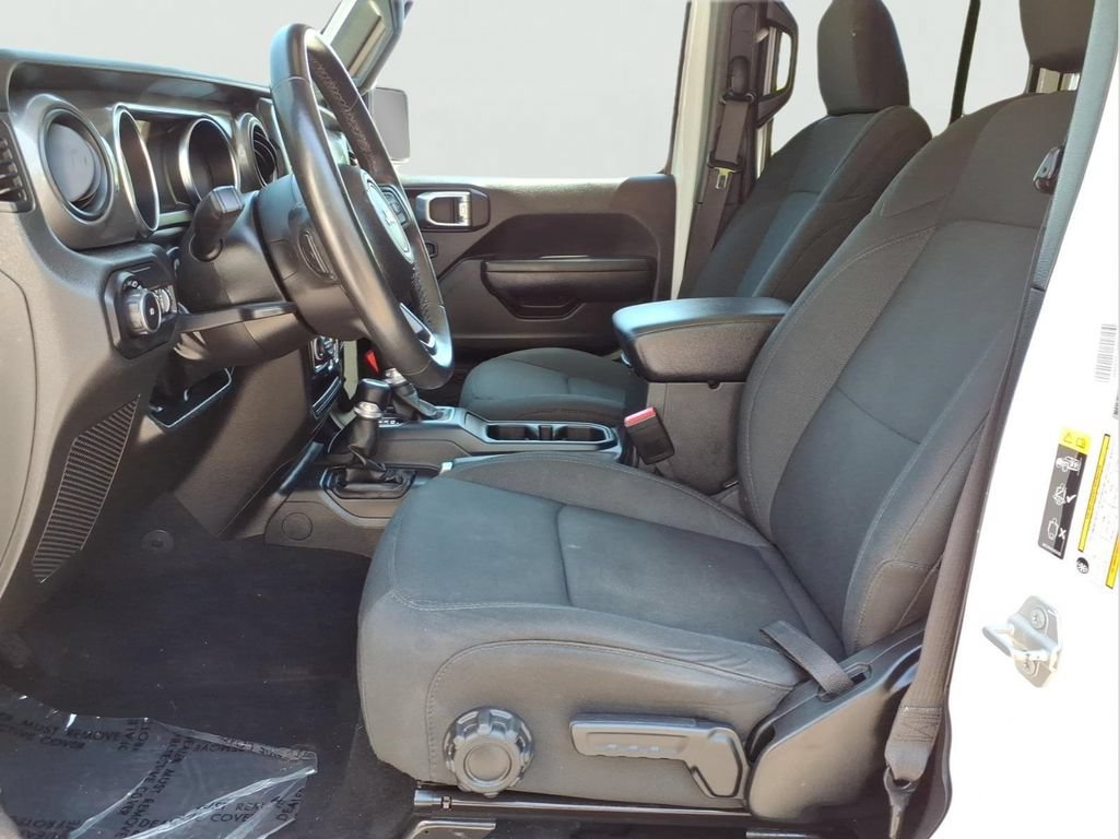 Used 2022 Jeep Wrangler Unlimited Sport AWD/4WD image 16