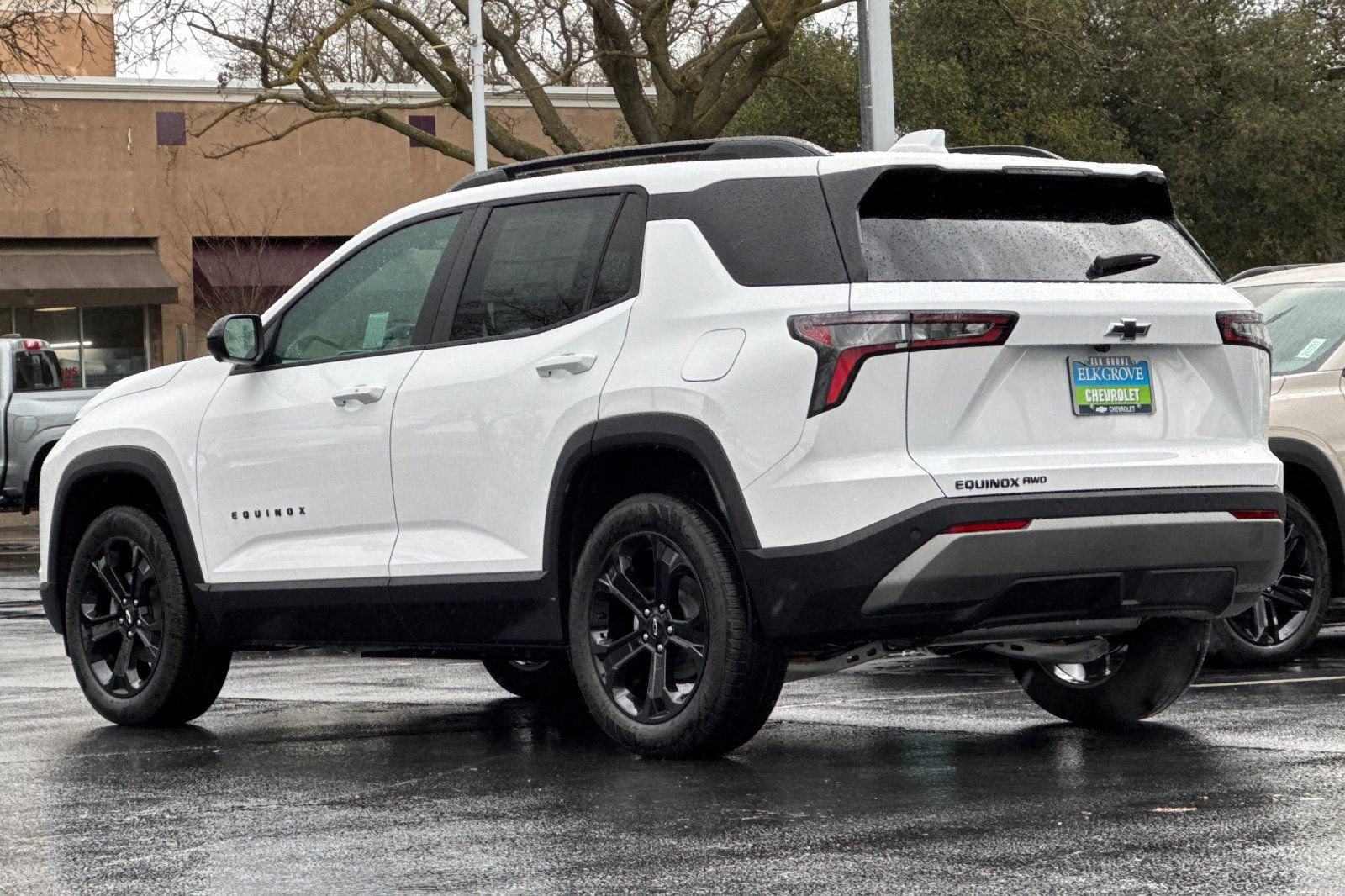 New 2026 Chevrolet Equinox LT w/ Midnight Edition image 5