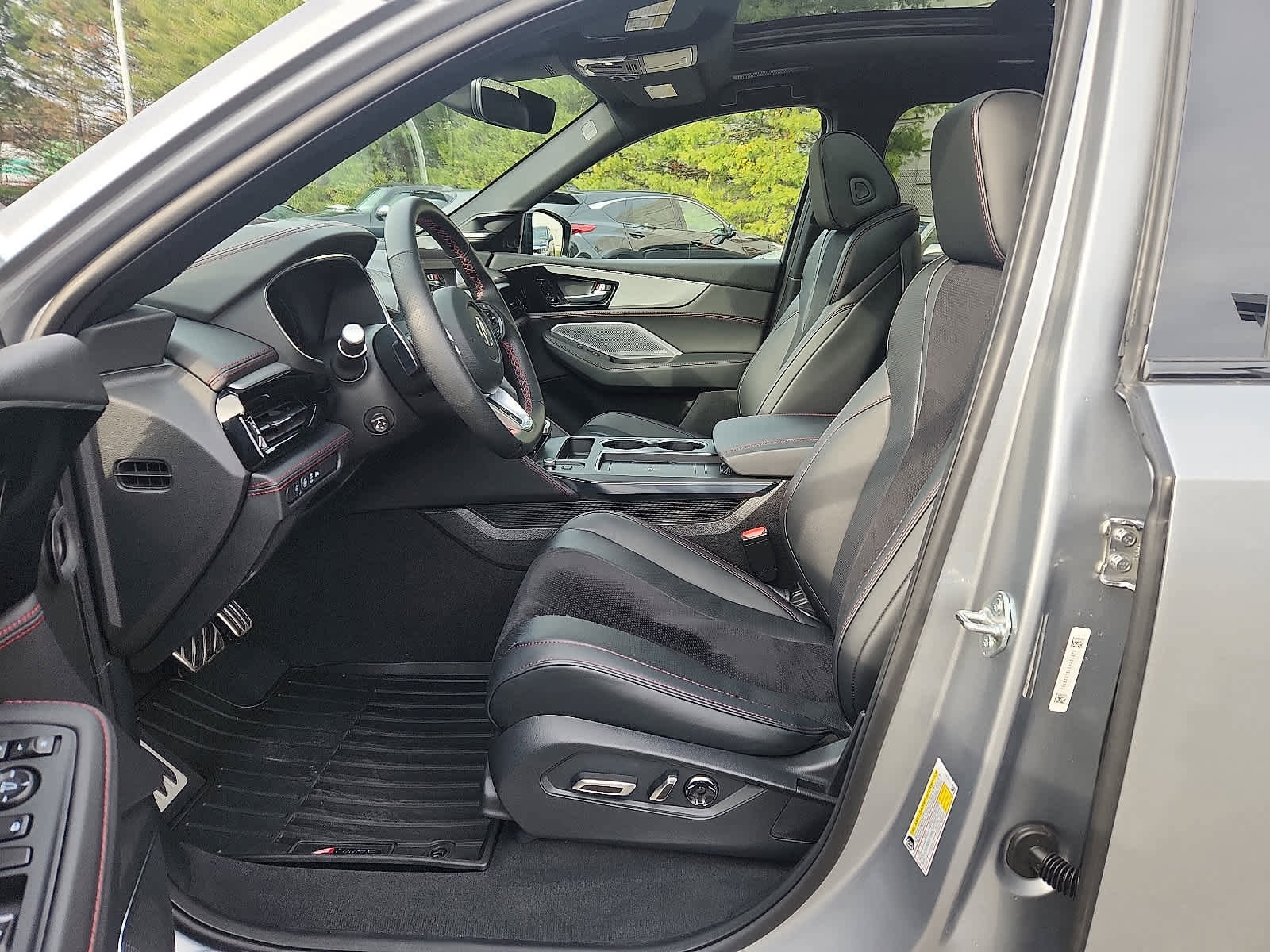 Certified 2025 Acura MDX A-Spec image 15