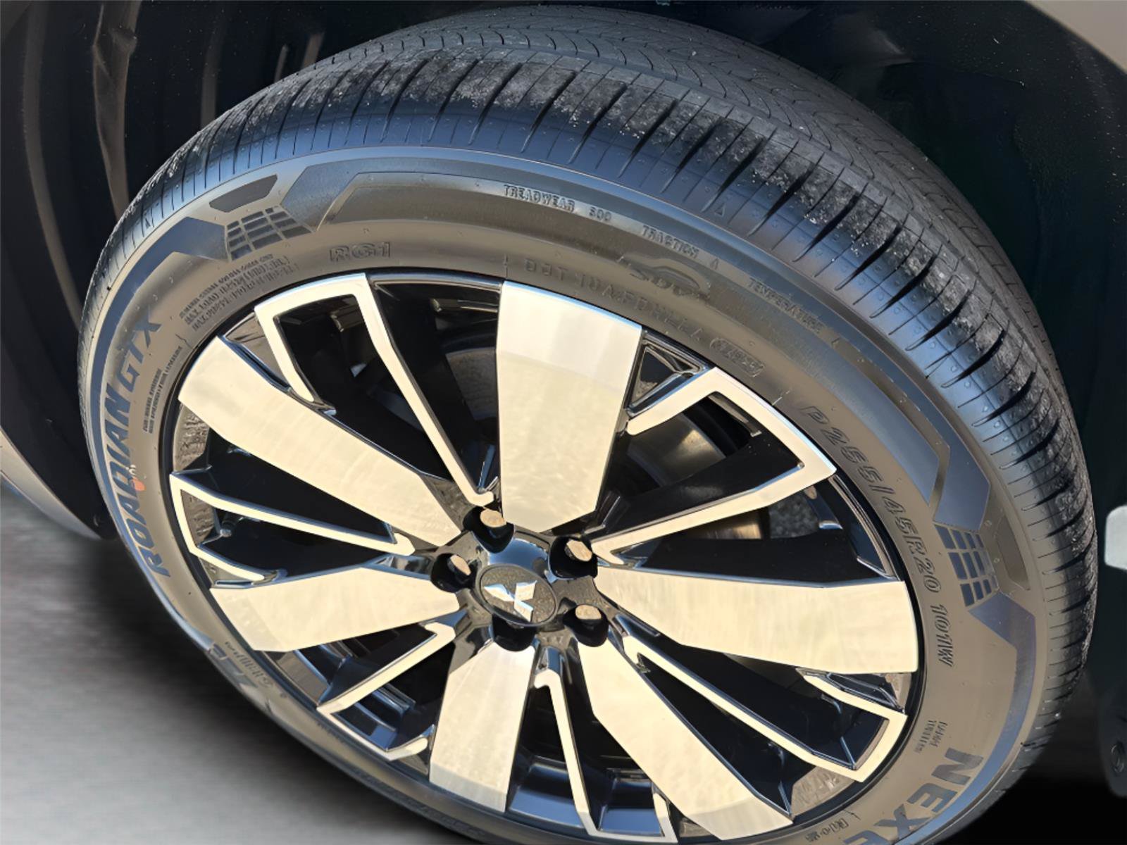 New 2026 Mitsubishi Outlander SE FWD image 11
