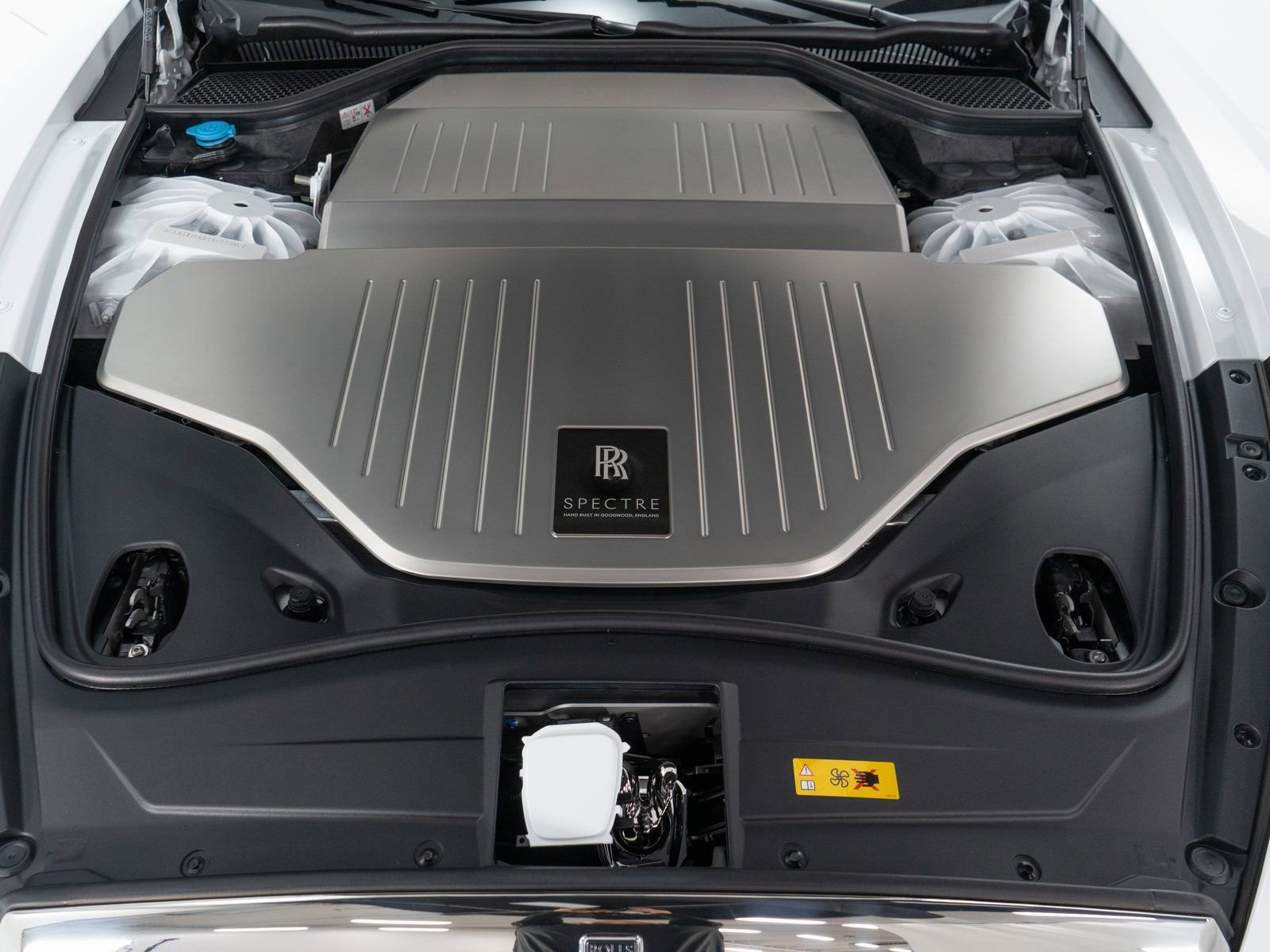 New 2026 Rolls-Royce Spectre Inspired By Primavera image 47