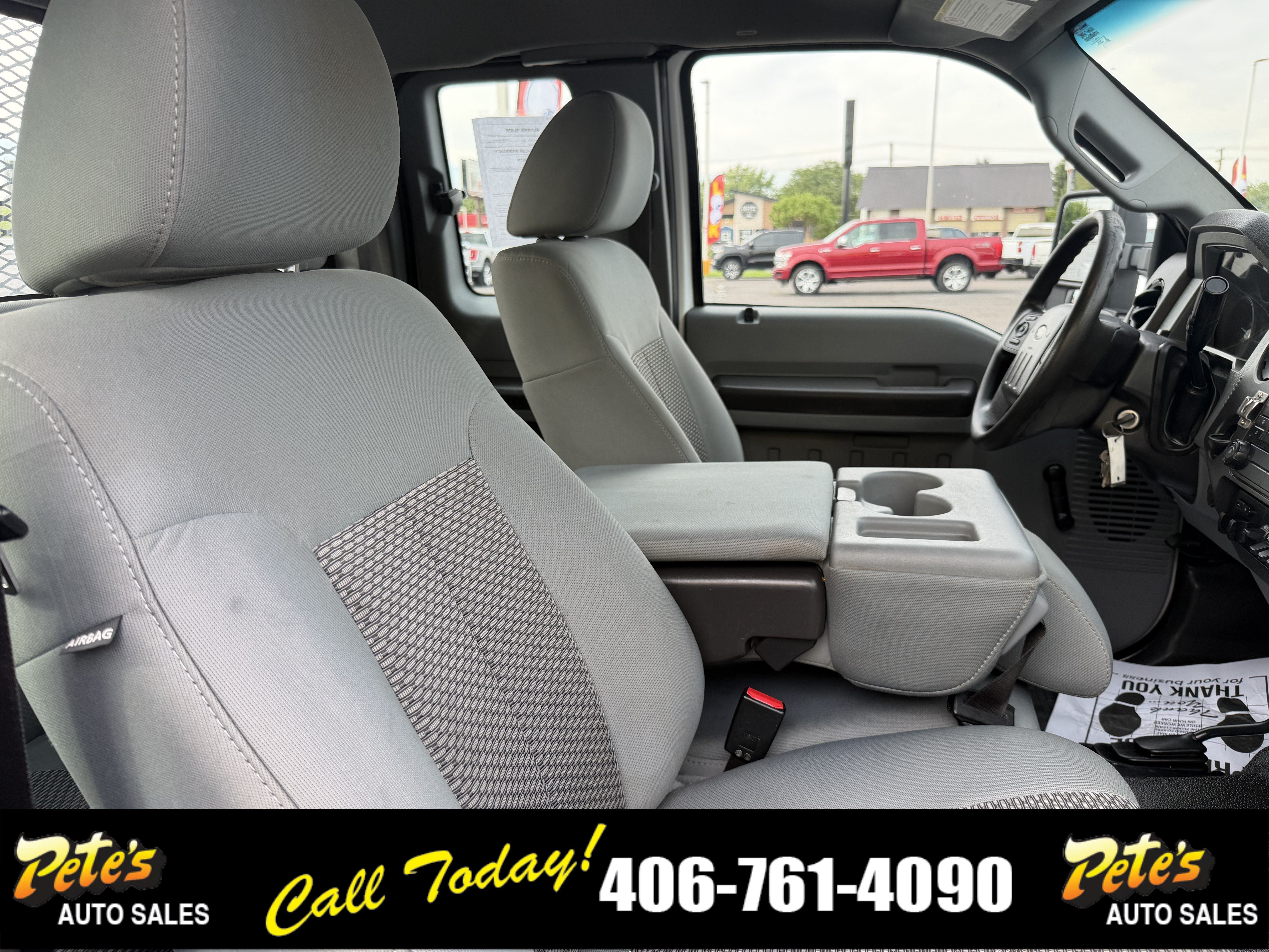 Used 2011 Ford F550 4x4 SuperCab Super Duty w/ Payload Upgrade Pkg image 36