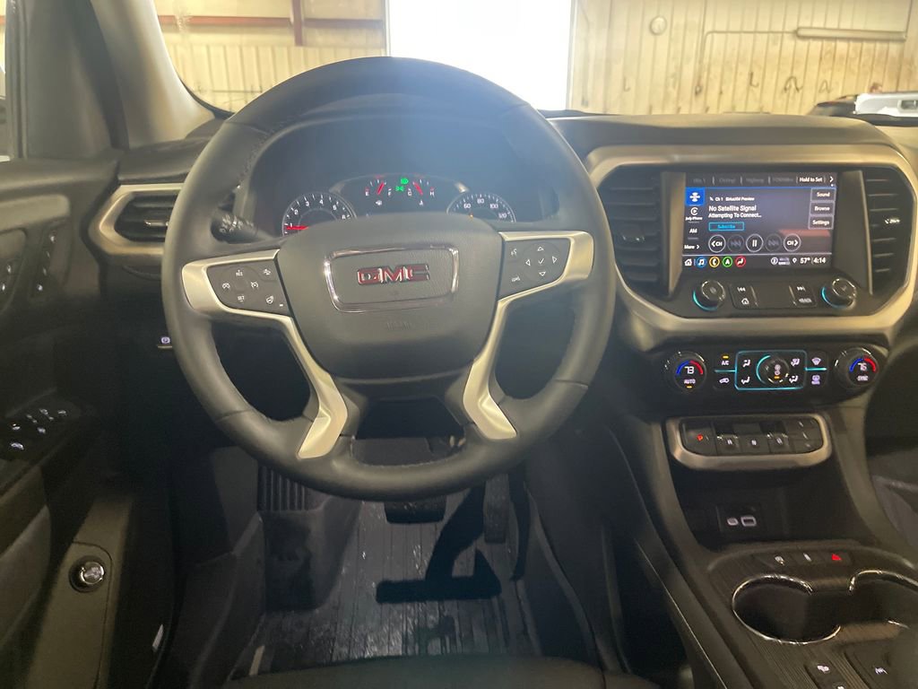 Certified 2023 GMC Acadia SLT w/ Preferred Package AWD/4WD image 17