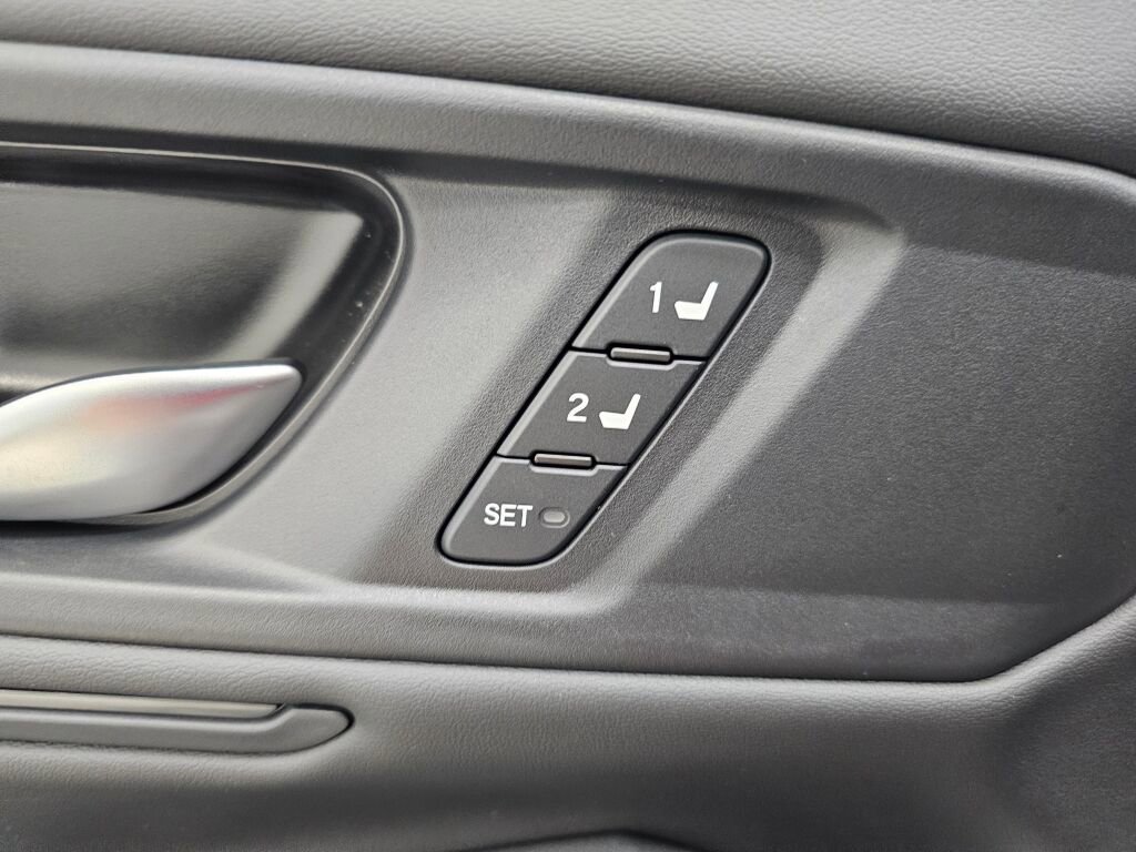 New 2025 Honda Accord EX-L image 18