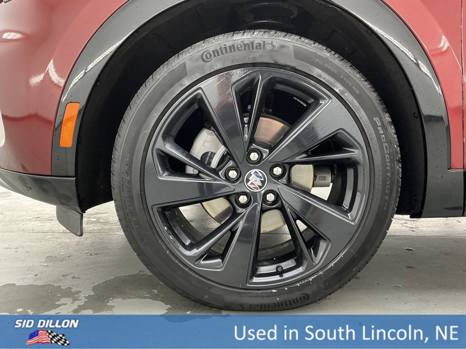 Used 2023 Buick Envision Essence w/ Sport Touring Package image 17