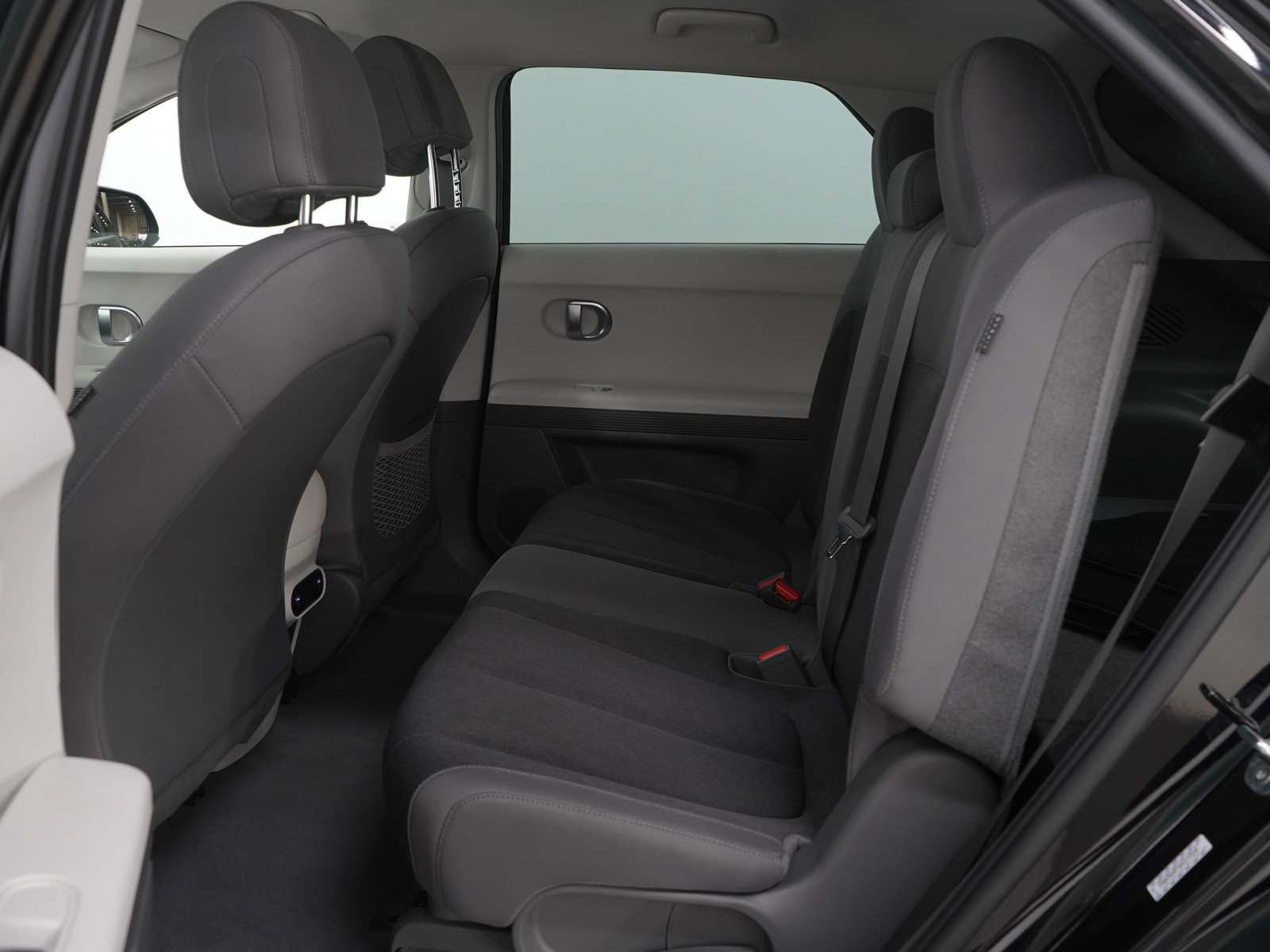 Used 2024 Hyundai Ioniq 5 SEL image 16