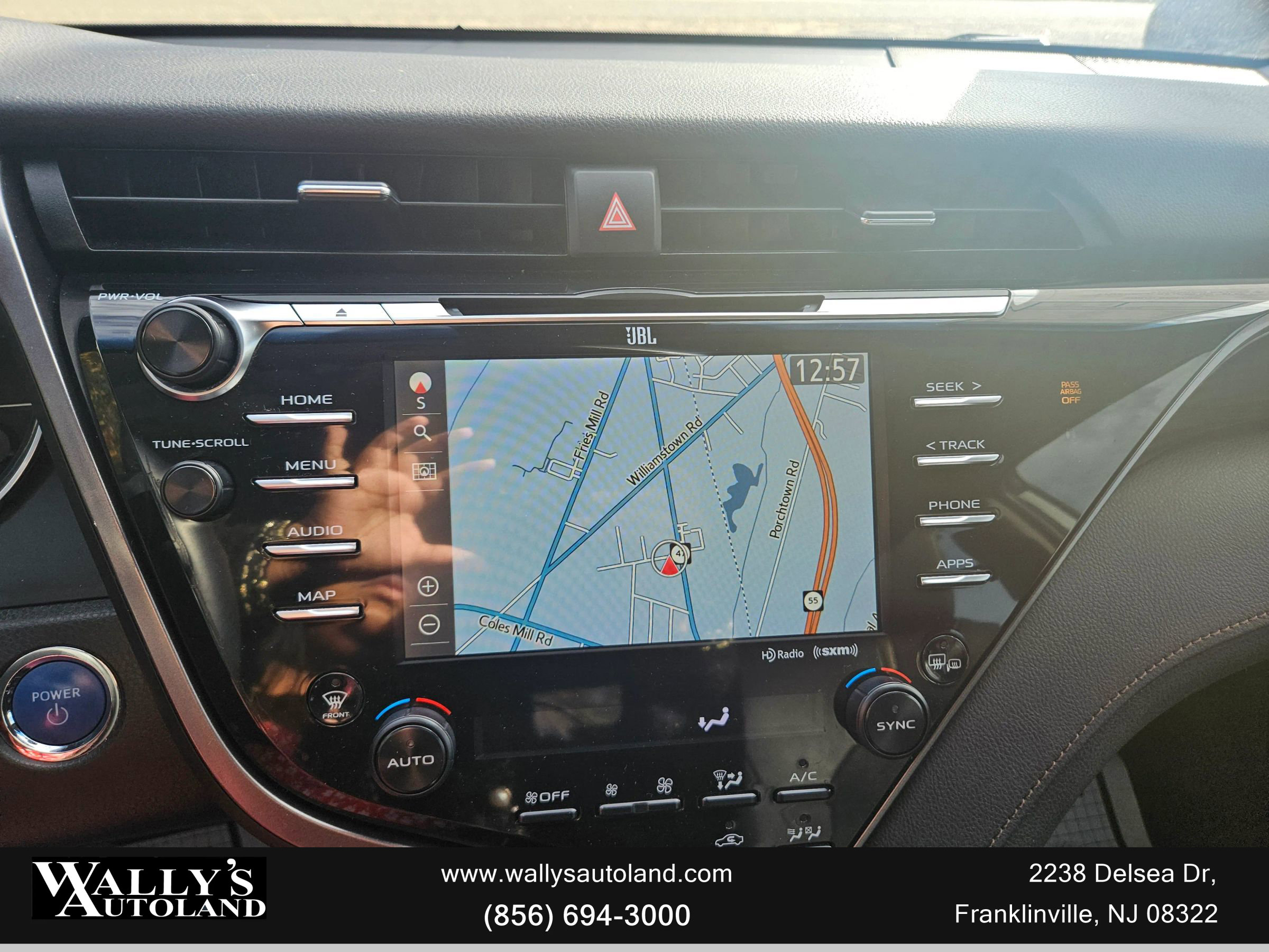 Used 2020 Toyota Camry XLE w/ Driver Assist Package image 10