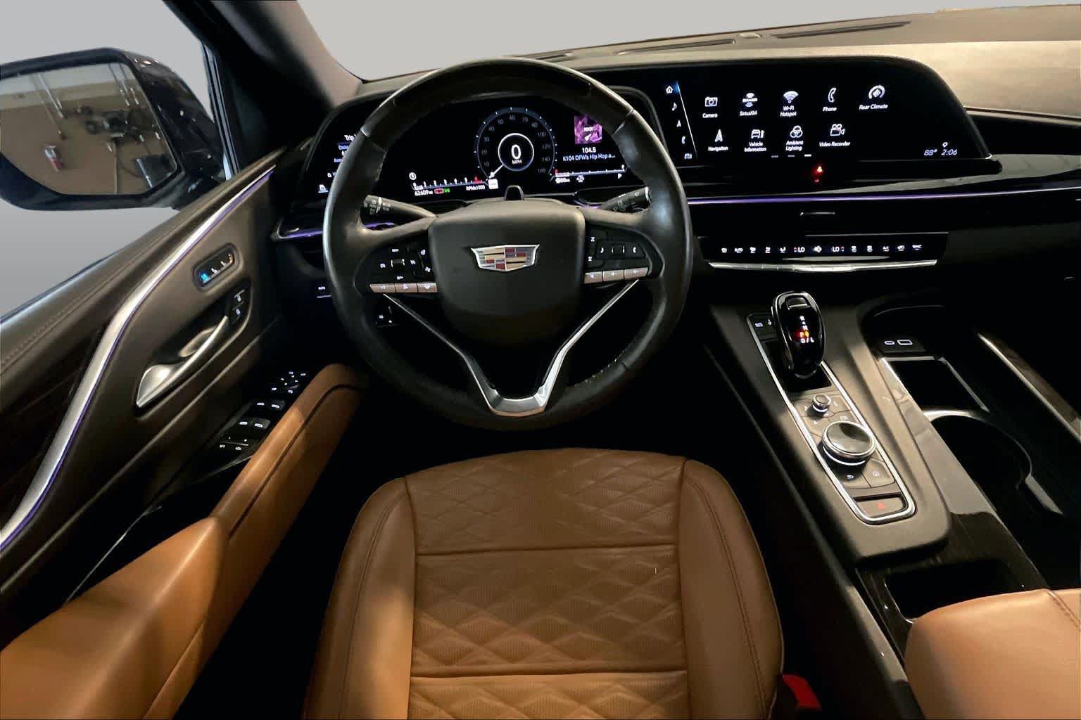 Used 2023 Cadillac Escalade Sport AWD/4WD image 5