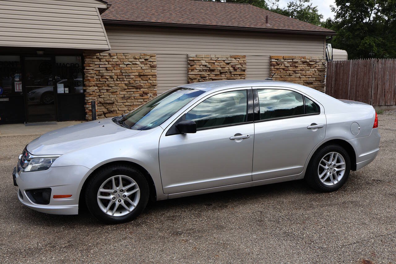 Used 2012 Ford Fusion S FWD image 6
