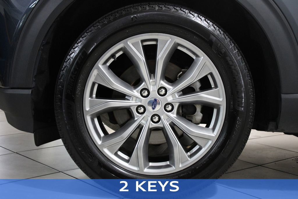 Certified 2022 Ford Explorer XLT w/ Equipment Group 202A image 15